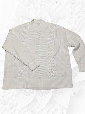 GAP Cream Cable Knit Crewneck Sweater